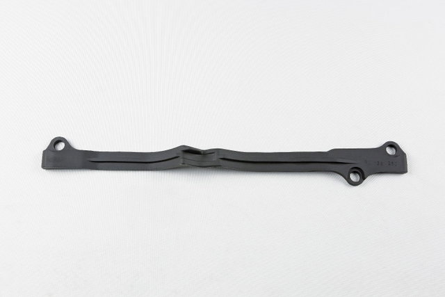Chain slider Suzuki RM 250 (01-12) black SU03991-001